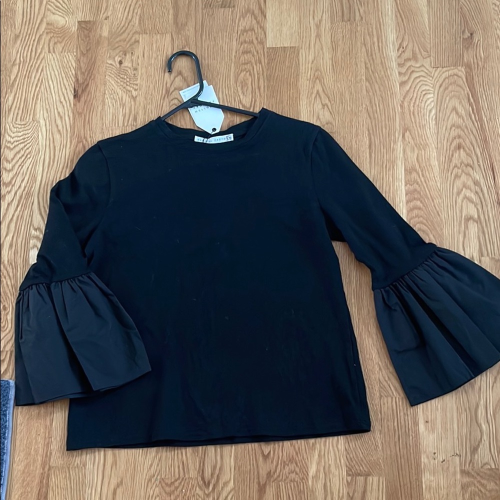 English Factory Black tulip Sleeve  100% cotton